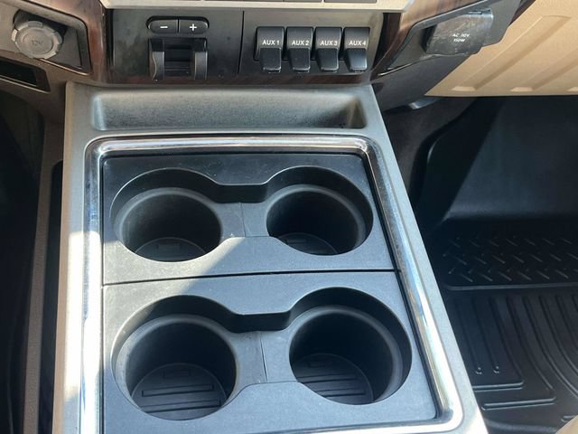 Used 2016 Ford F250 Lariat w/ Lariat Ultimate Package AWD/4WD image 34