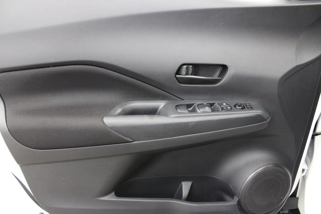 Used 2023 Nissan Kicks S FWD image 16