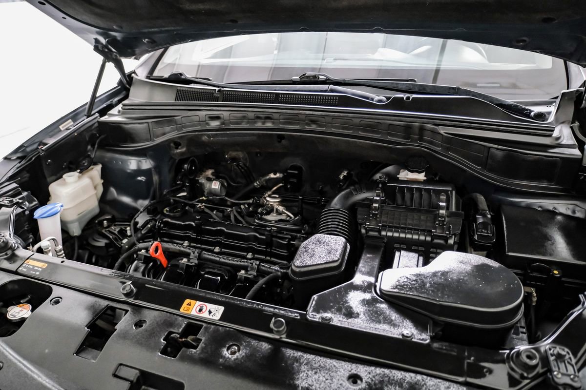 Used 2014 Hyundai Santa Fe Sport w/ Popular Equipment Package 02 image 42