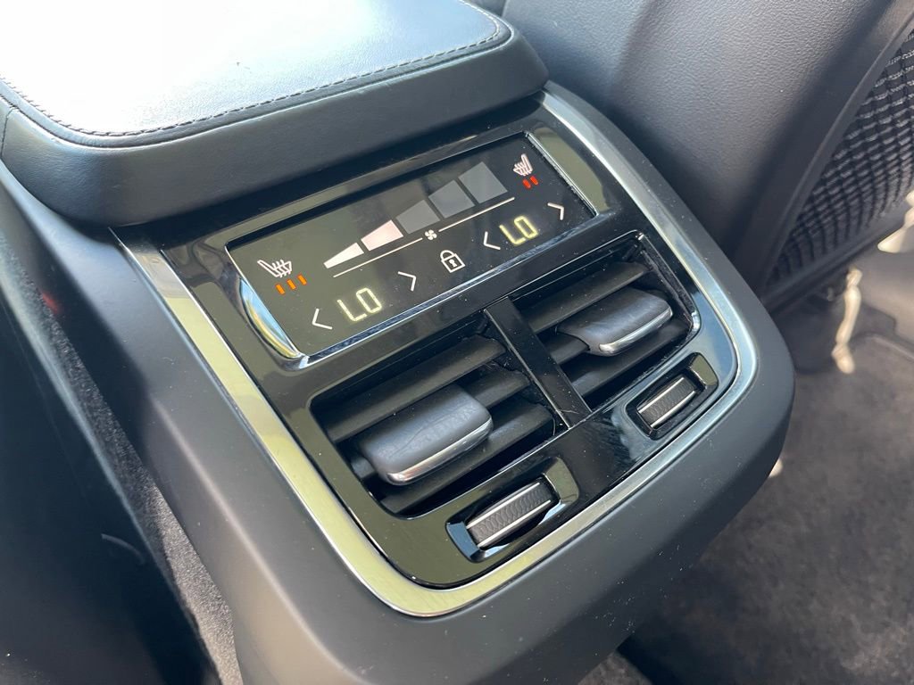 Used 2020 Volvo XC90 T6 Inscription image 31