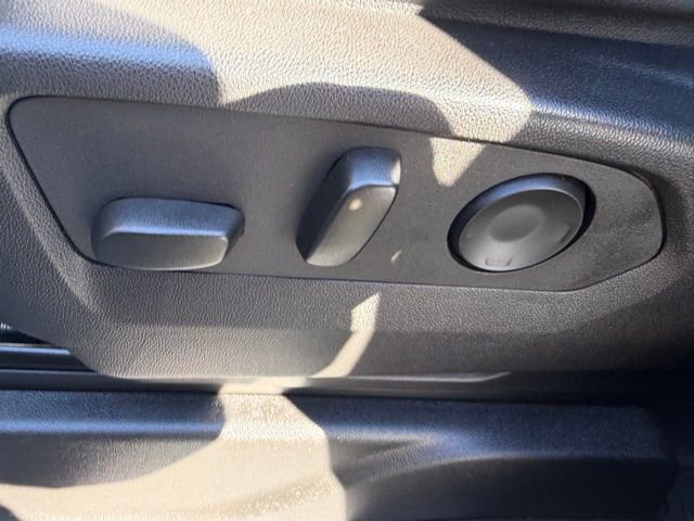 Certified 2024 GMC Yukon XL SLT image 16