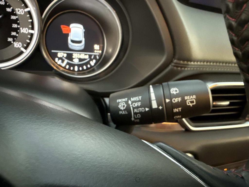 Certified 2023 MAZDA CX-5 Carbon Edition image 39