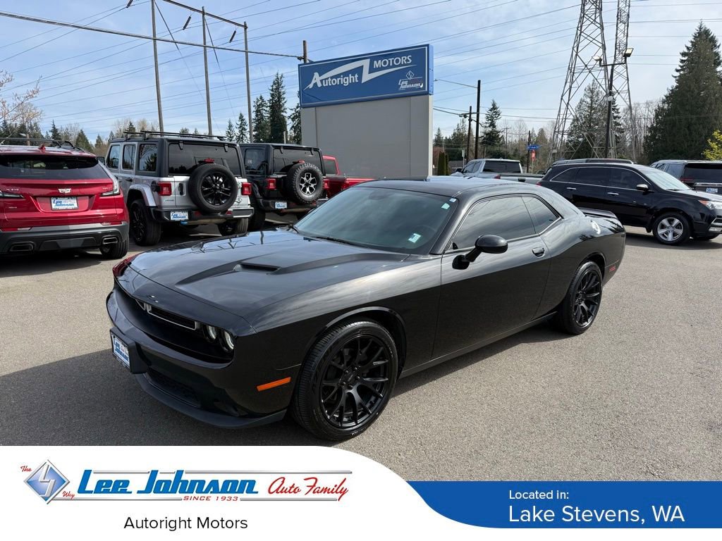 Used 2018 Dodge Challenger SXT