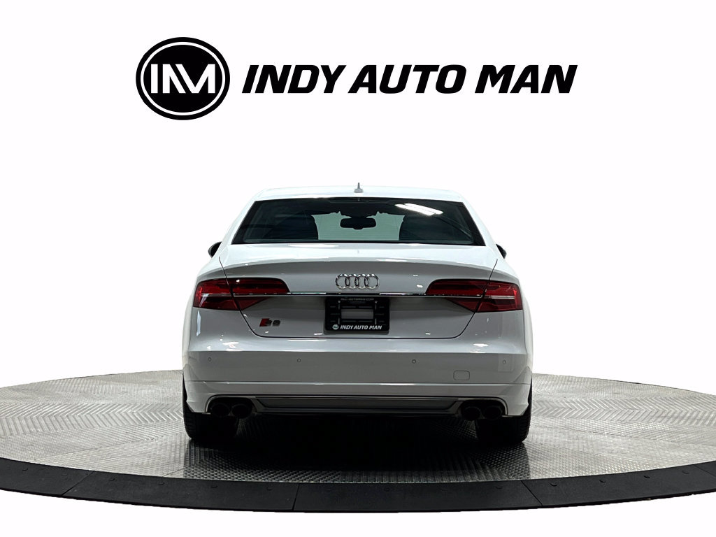Used 2015 Audi S8 AWD/4WD image 5