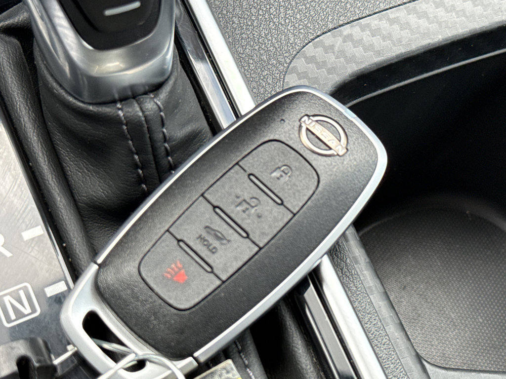 Used 2024 Nissan Sentra SV image 36