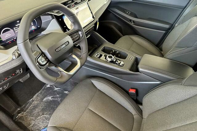 New 2026 Jeep Cherokee Laredo image 7