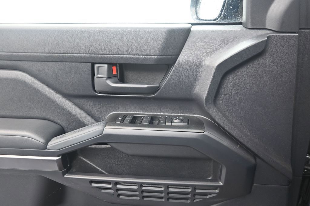 Used 2025 Toyota 4Runner SR5 RWD image 14