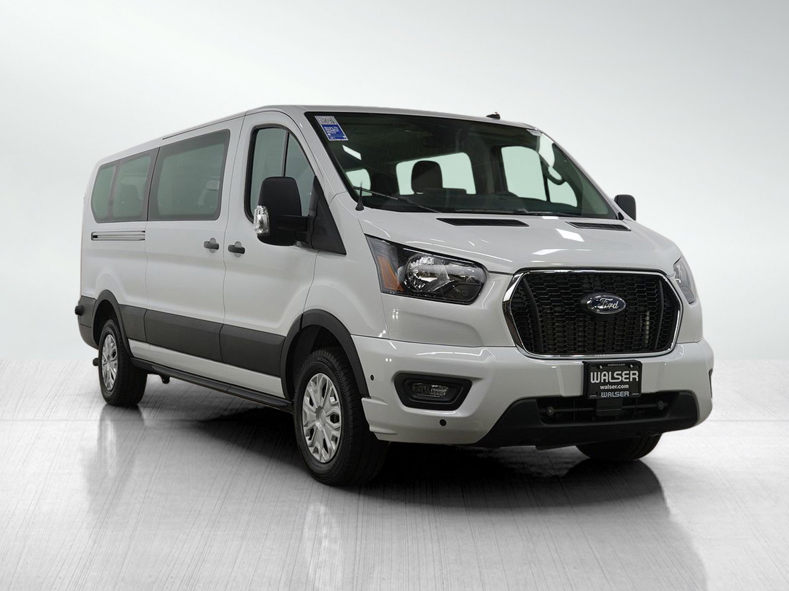 Used 2024 Ford Transit 350 XLT image 7