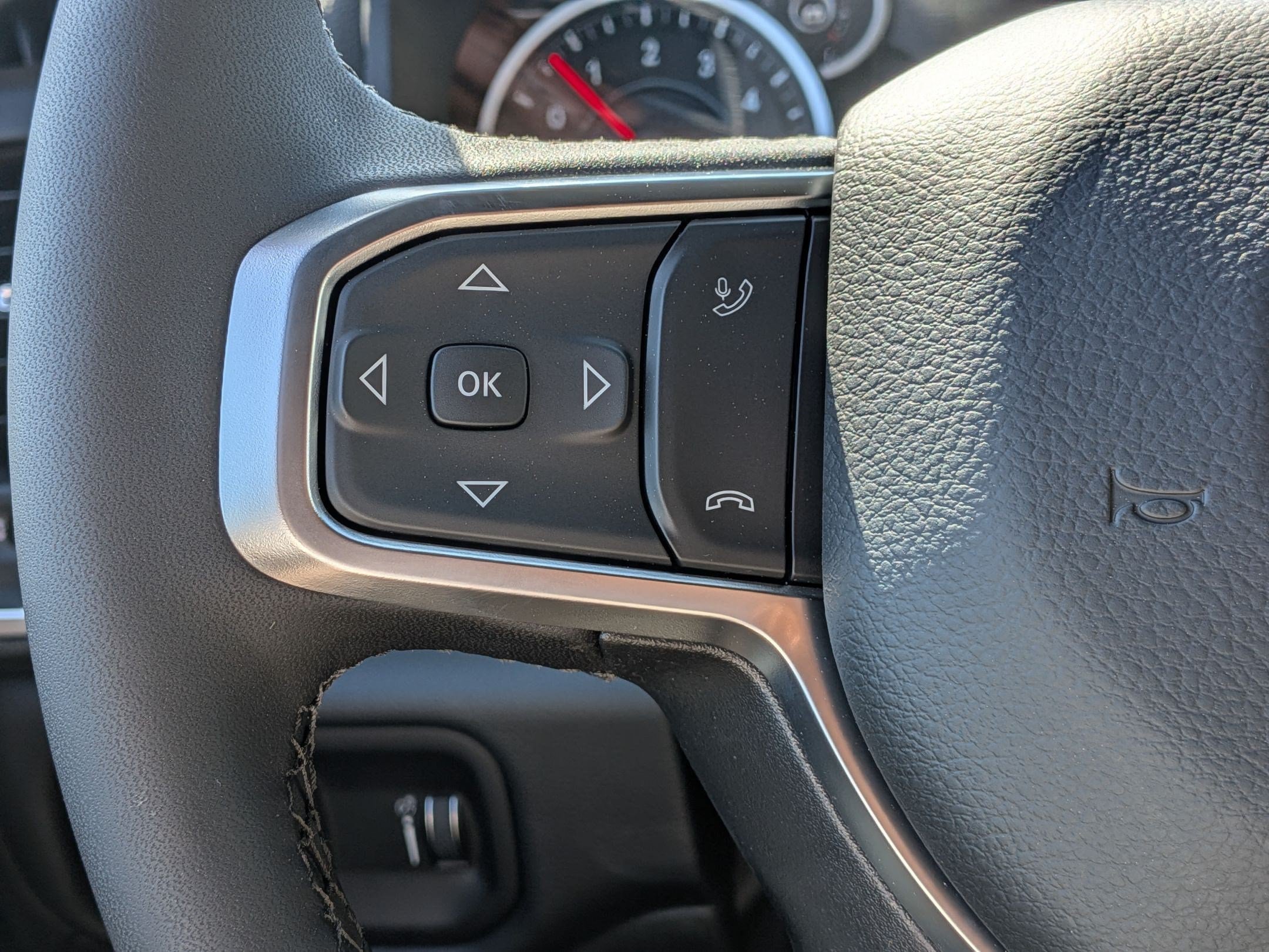 New 2026 RAM 1500 Big Horn AWD/4WD image 12