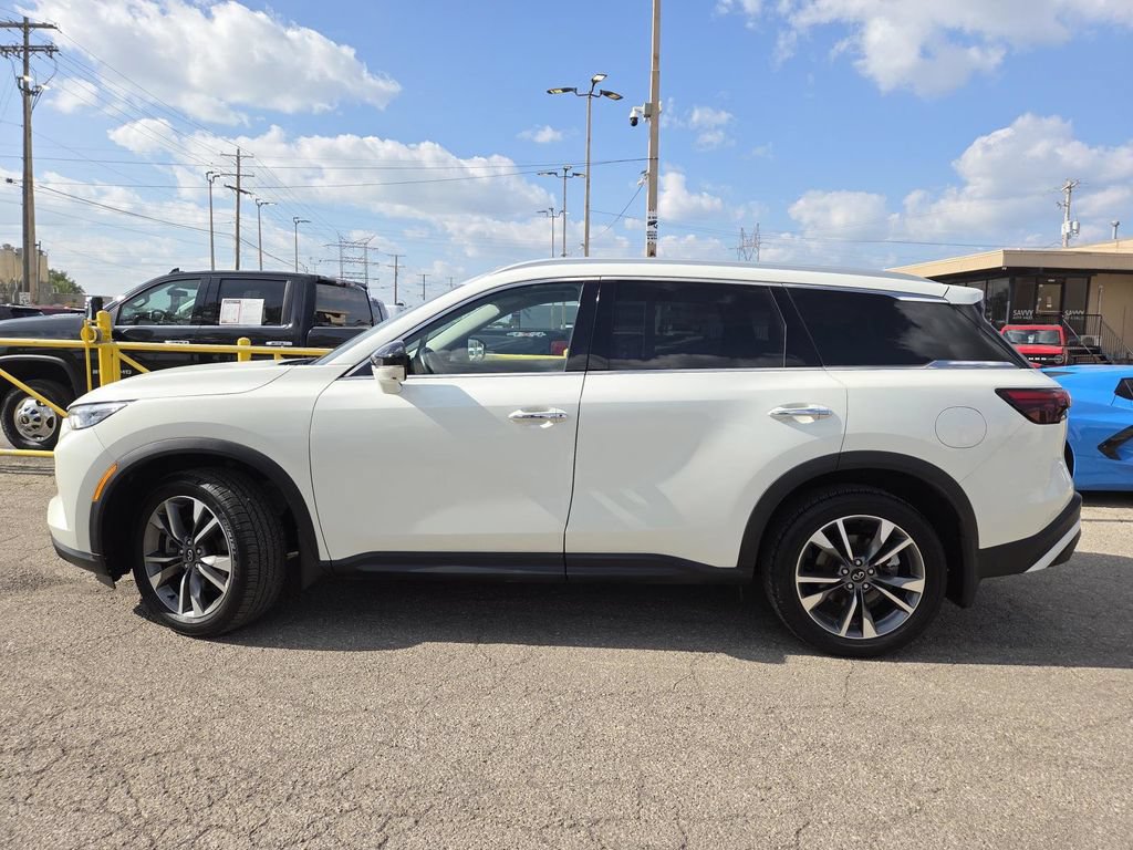 Used 2023 INFINITI QX60 Luxe AWD/4WD image 16
