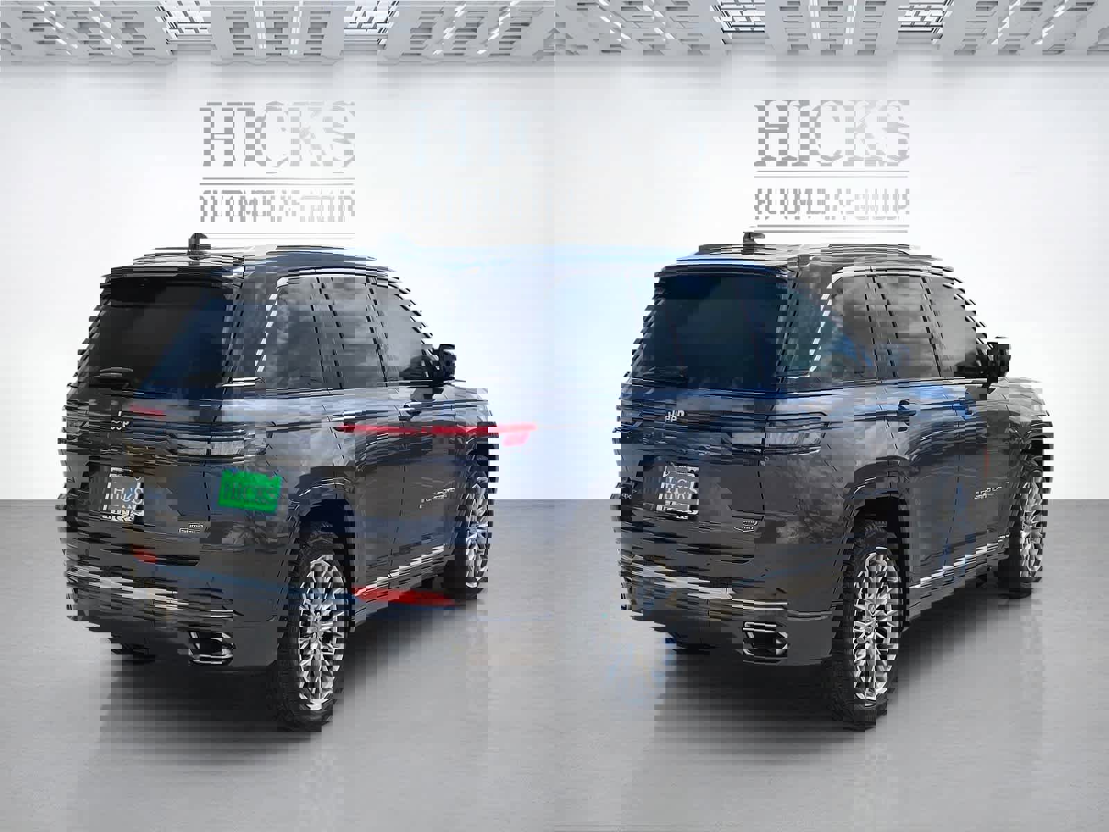 Used 2022 Jeep Grand Cherokee Summit w/ Luxury Tech Group V image 5