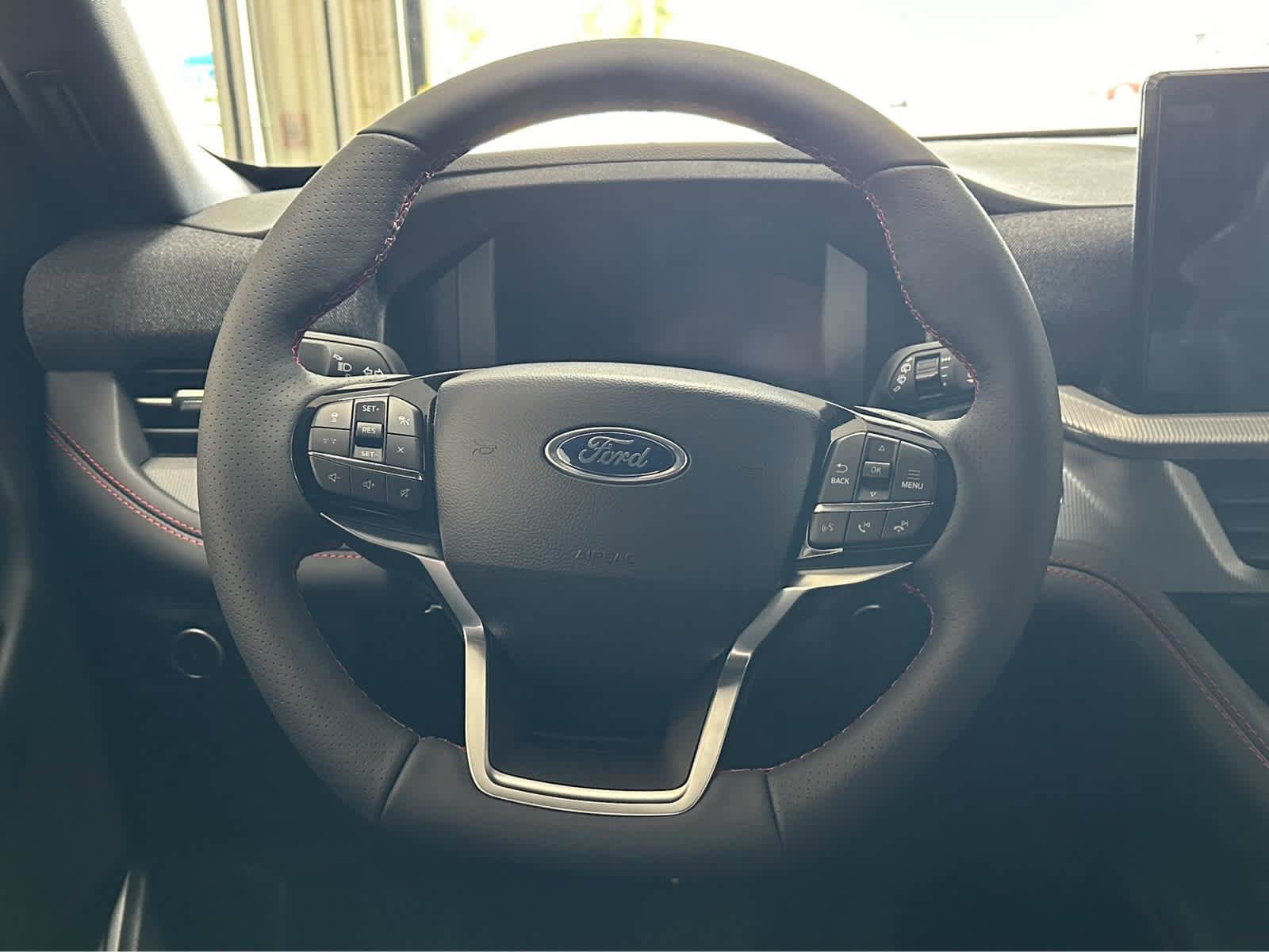 New 2026 Ford Explorer ST-Line image 12