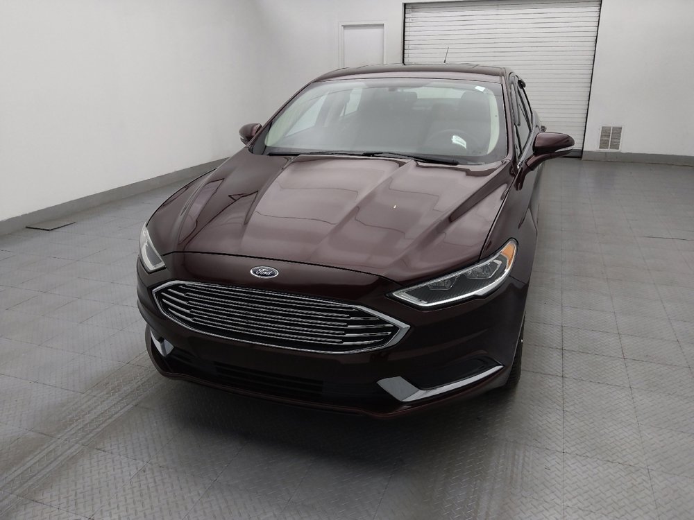 Used 2018 Ford Fusion SE w/ Fusion SE Technology Package image 15