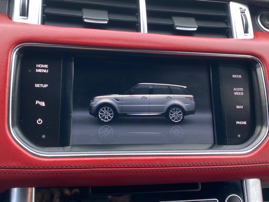 Used 2015 Land Rover Range Rover Sport HSE AWD/4WD image 22