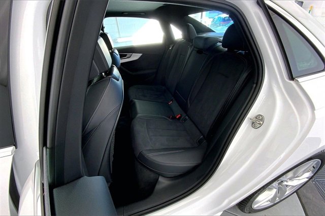 Certified 2022 Audi A4 2.0T Premium Plus image 26