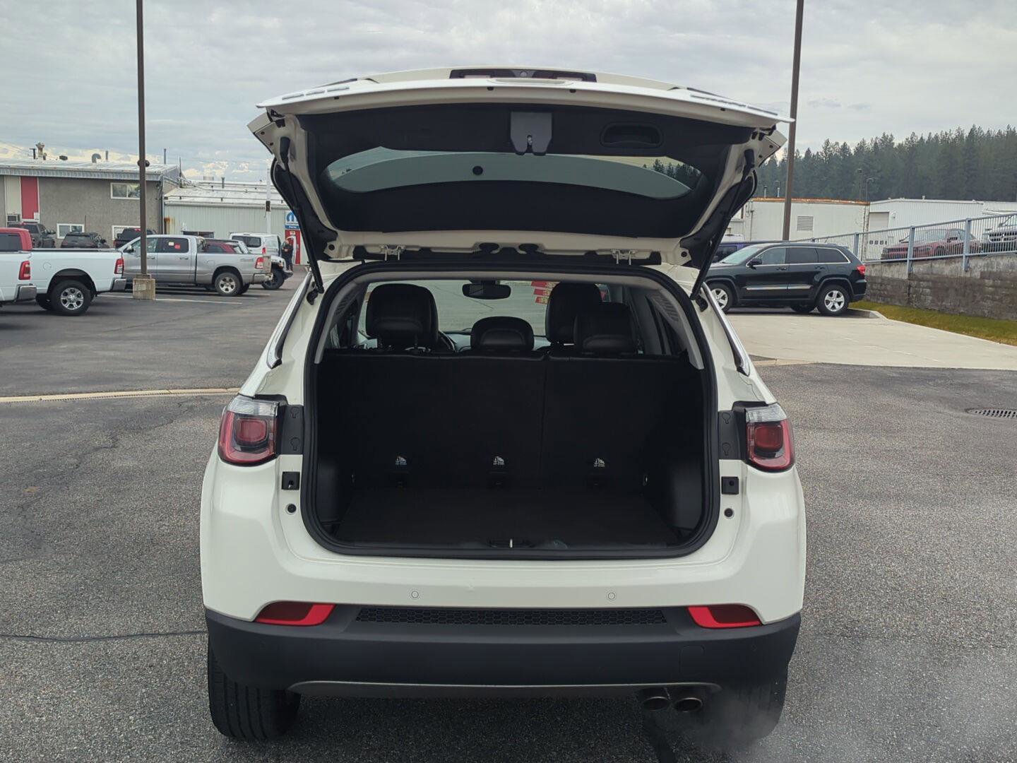 Used 2021 Jeep Compass Limited image 6