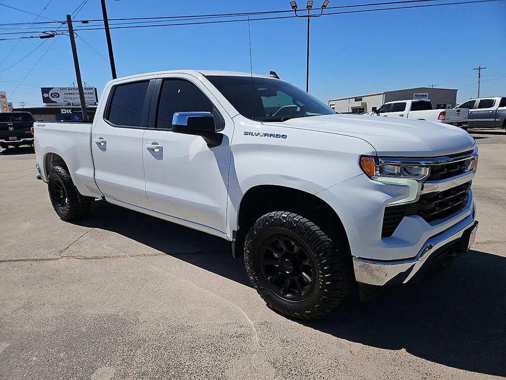 Used 2023 Chevrolet Silverado 1500 LT w/ Work Truck Package AWD/4WD image 10