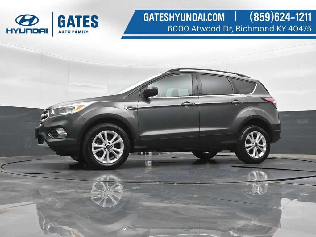 Used 2018 Ford Escape SE AWD/4WD image 40