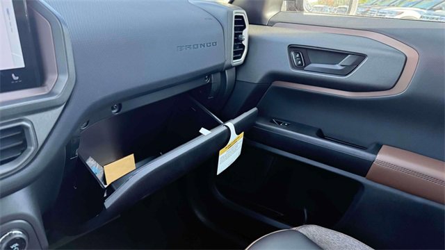 New 2025 Ford Bronco Sport Outer Banks w/ Outer Banks Tech Package+ image 28