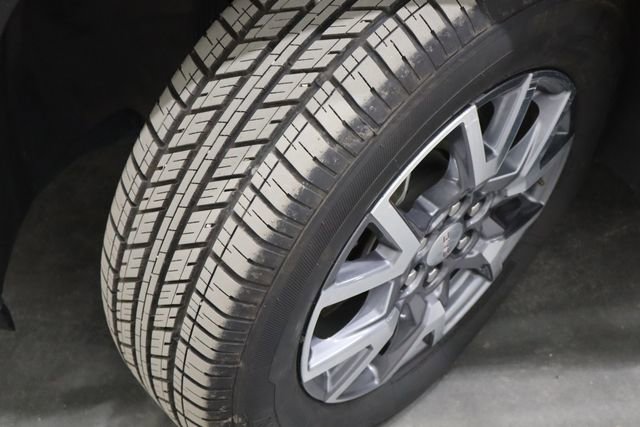 Used 2023 GMC Acadia SLT image 46