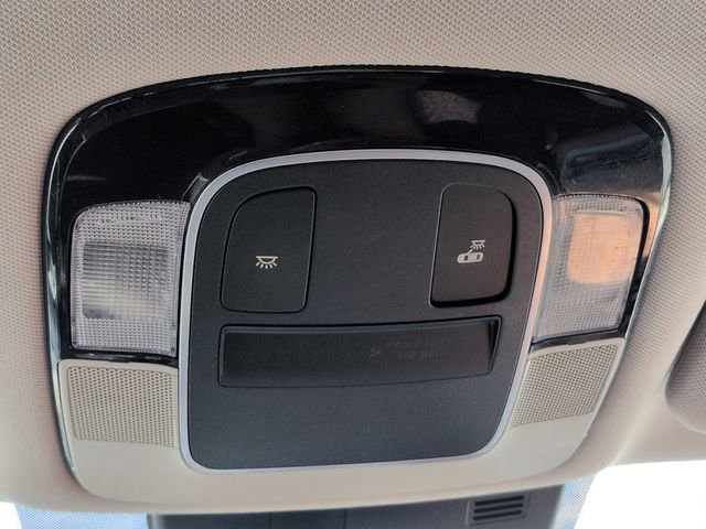Used 2022 Hyundai Sonata SE w/ Cargo Package FWD image 30