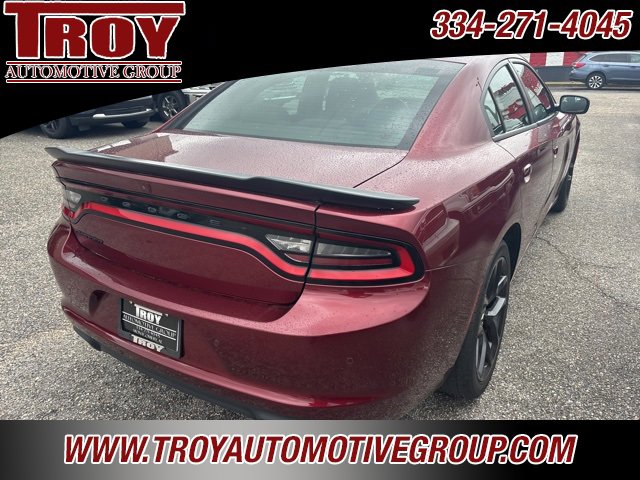 Used 2022 Dodge Charger SXT w/ Blacktop Package image 10