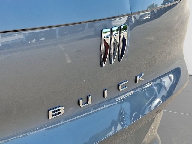Used 2025 Buick Envista Avenir FWD image 34