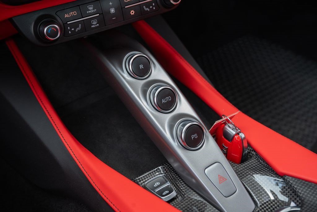 Used 2022 Ferrari Portofino M RWD image 51