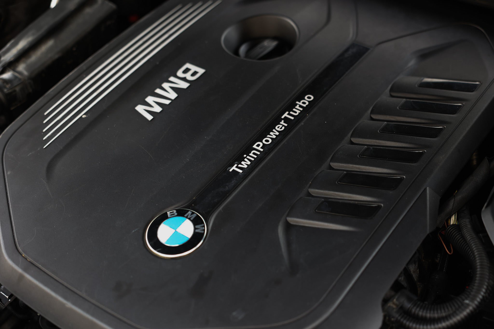 Used 2019 BMW 740i w/ M Sport Package RWD image 61