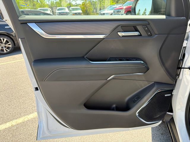 Certified 2026 GMC Acadia Elevation w/ Black Edition FWD image 10