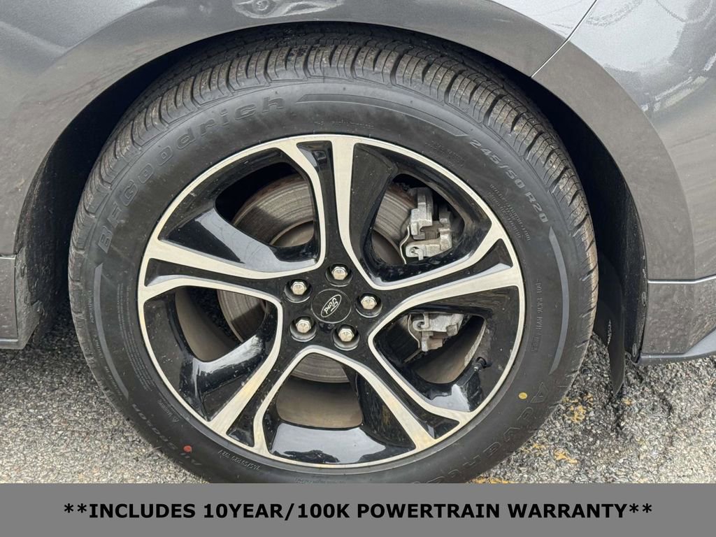 Used 2020 Ford Edge ST w/ Cold Weather Package image 6