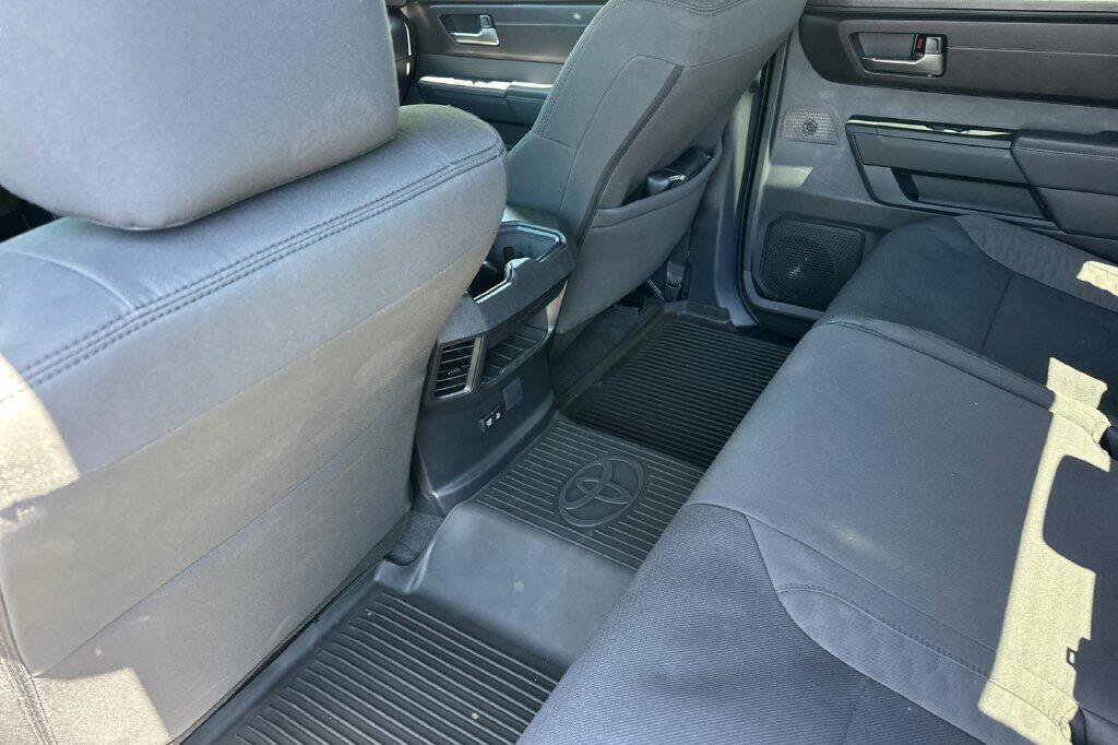 Used 2025 Toyota Tundra SR5 w/ SR5 Convenience Package AWD/4WD image 12