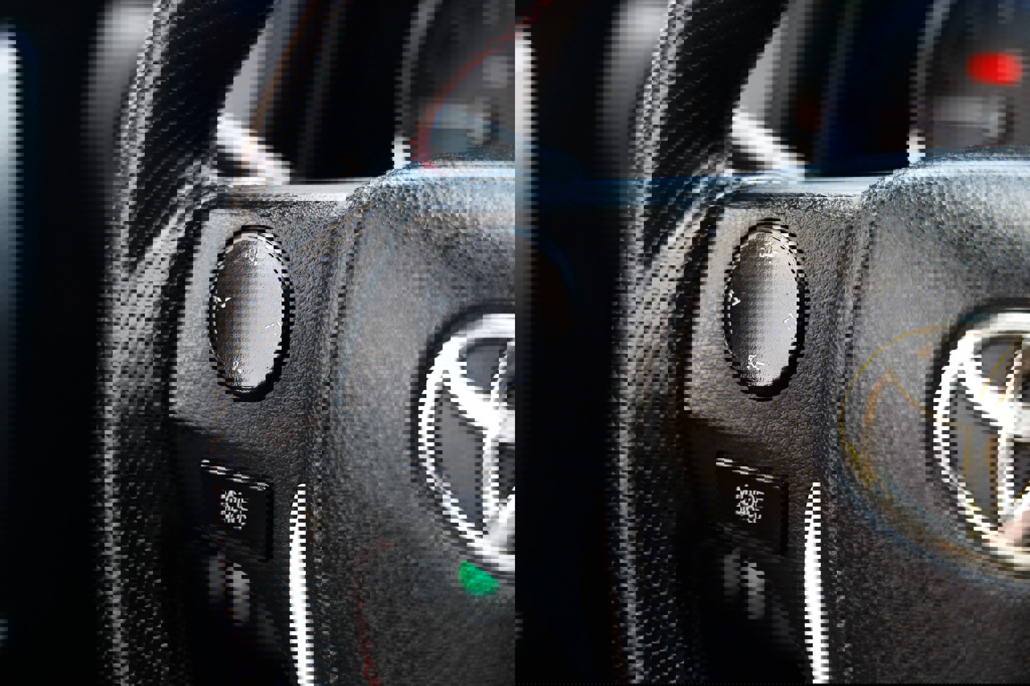 Used 2019 Toyota Corolla LE image 26