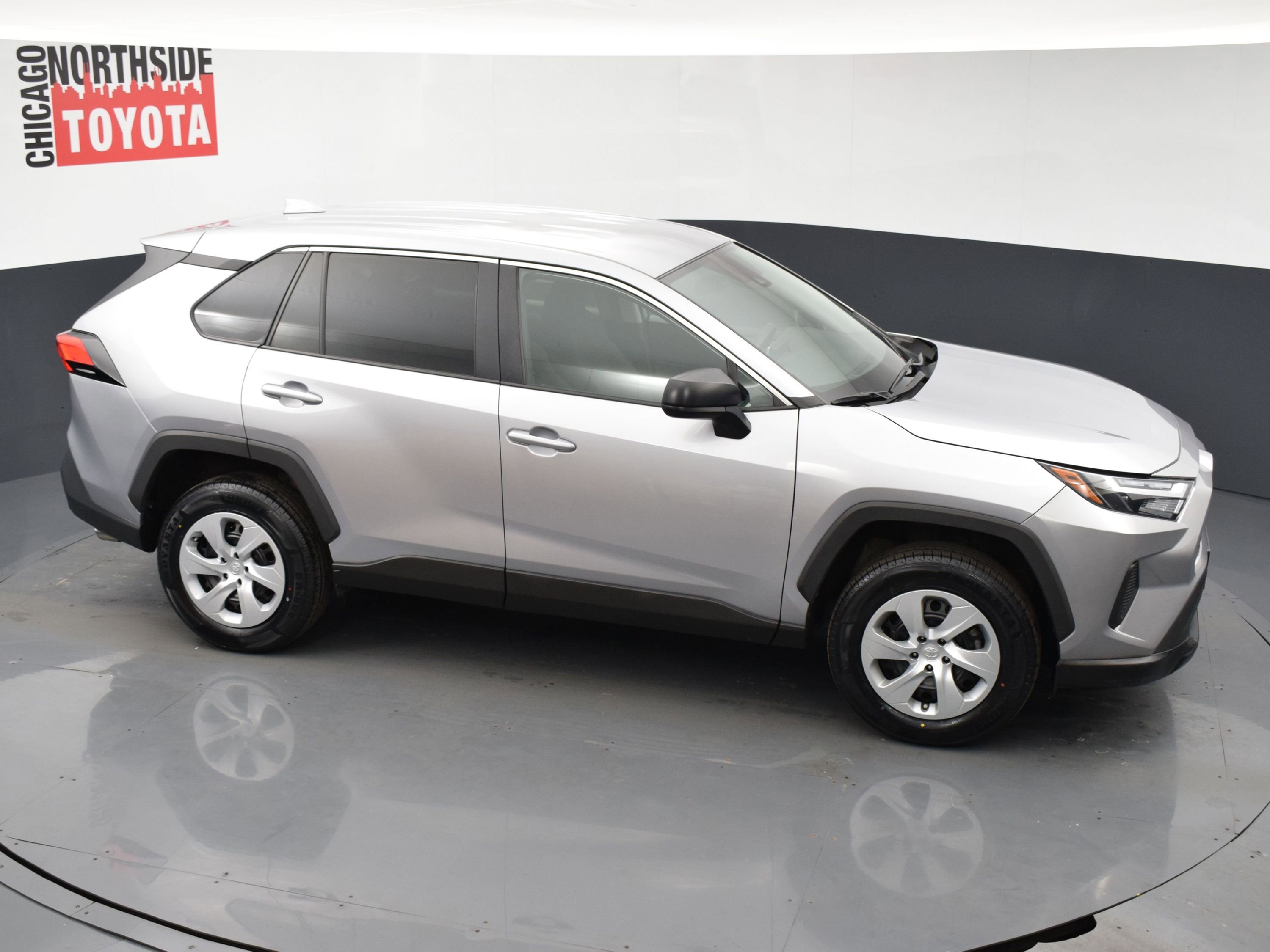 Used 2024 Toyota RAV4 LE image 20