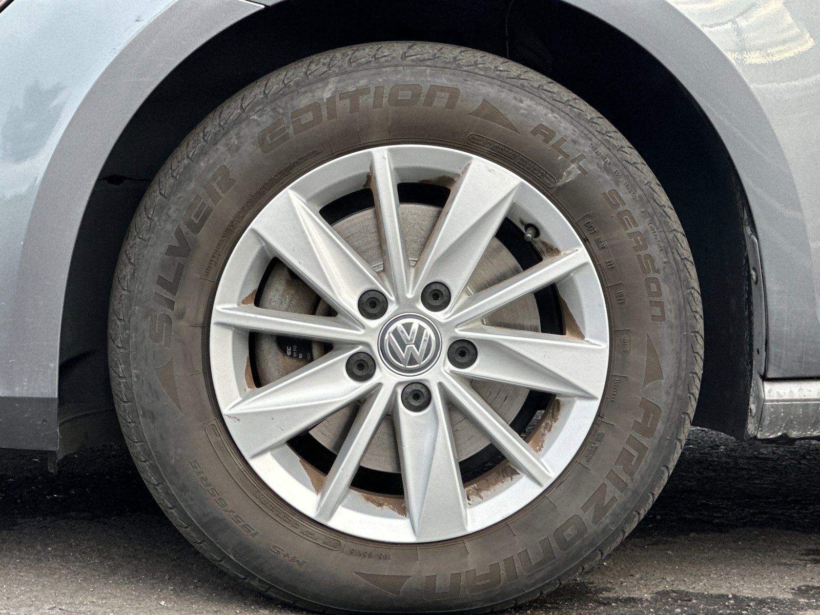 Used 2016 Volkswagen Golf SEL image 22