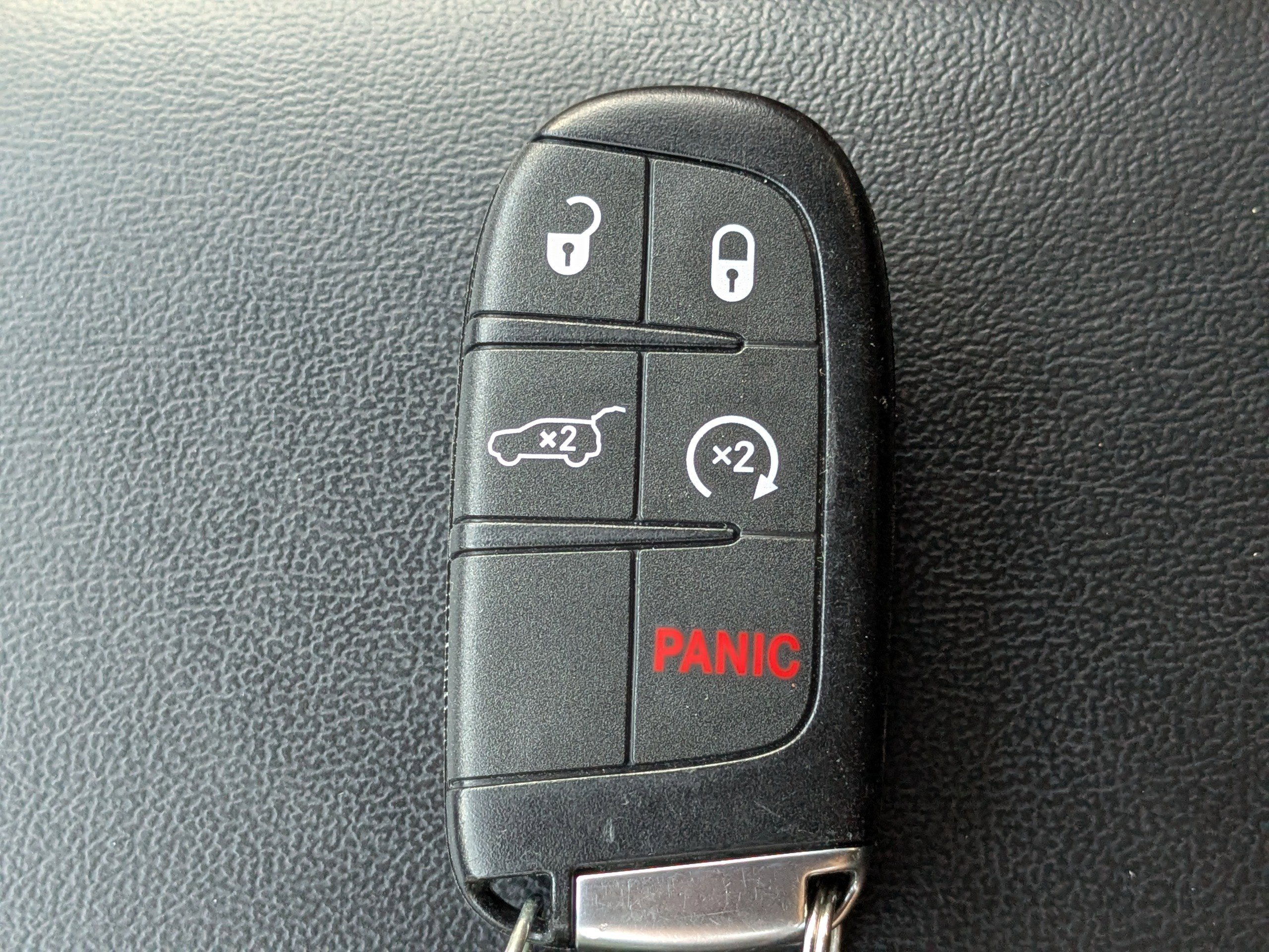 Used 2025 Dodge Durango GT image 39