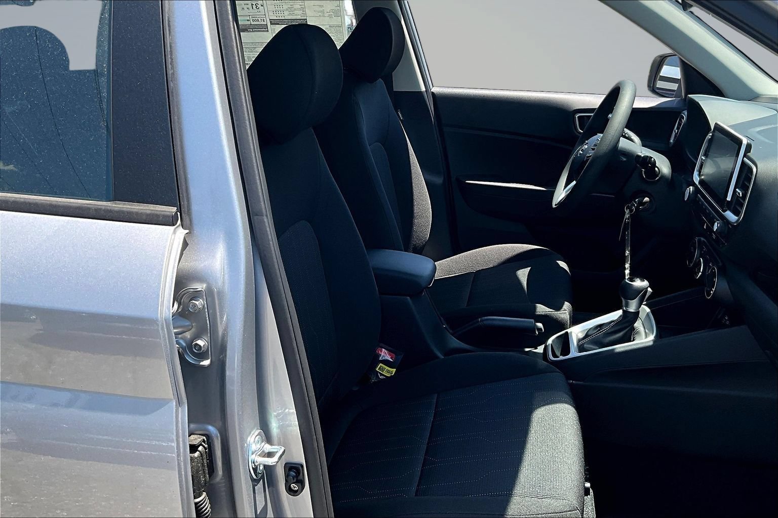 New 2026 Hyundai Venue SE FWD image 13
