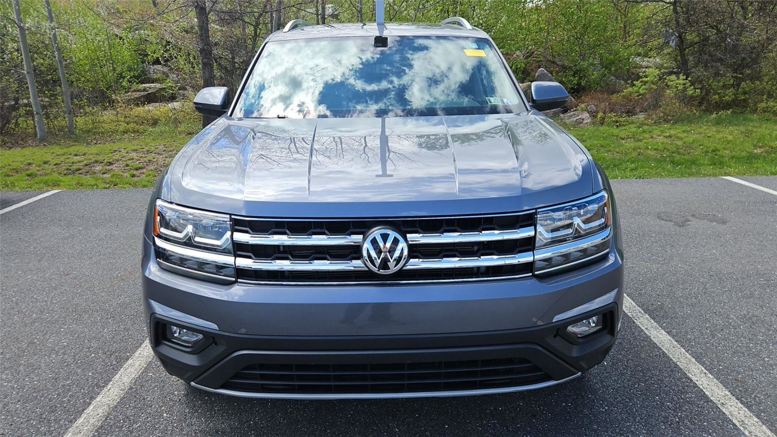 Used 2019 Volkswagen Atlas SE w/ Panoramic Sunroof Package AWD/4WD image 2