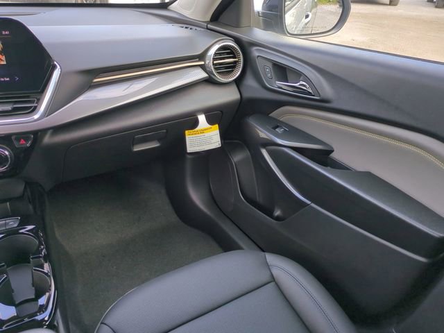 New 2026 Chevrolet Trax ACTIV w/ Driver Confidence Package FWD image 16