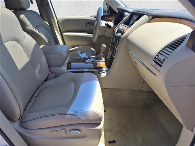 Used 2011 INFINITI QX56 4WD w/ Theater Pkg image 18