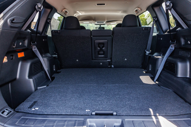 New 2025 Mitsubishi Outlander ES image 32