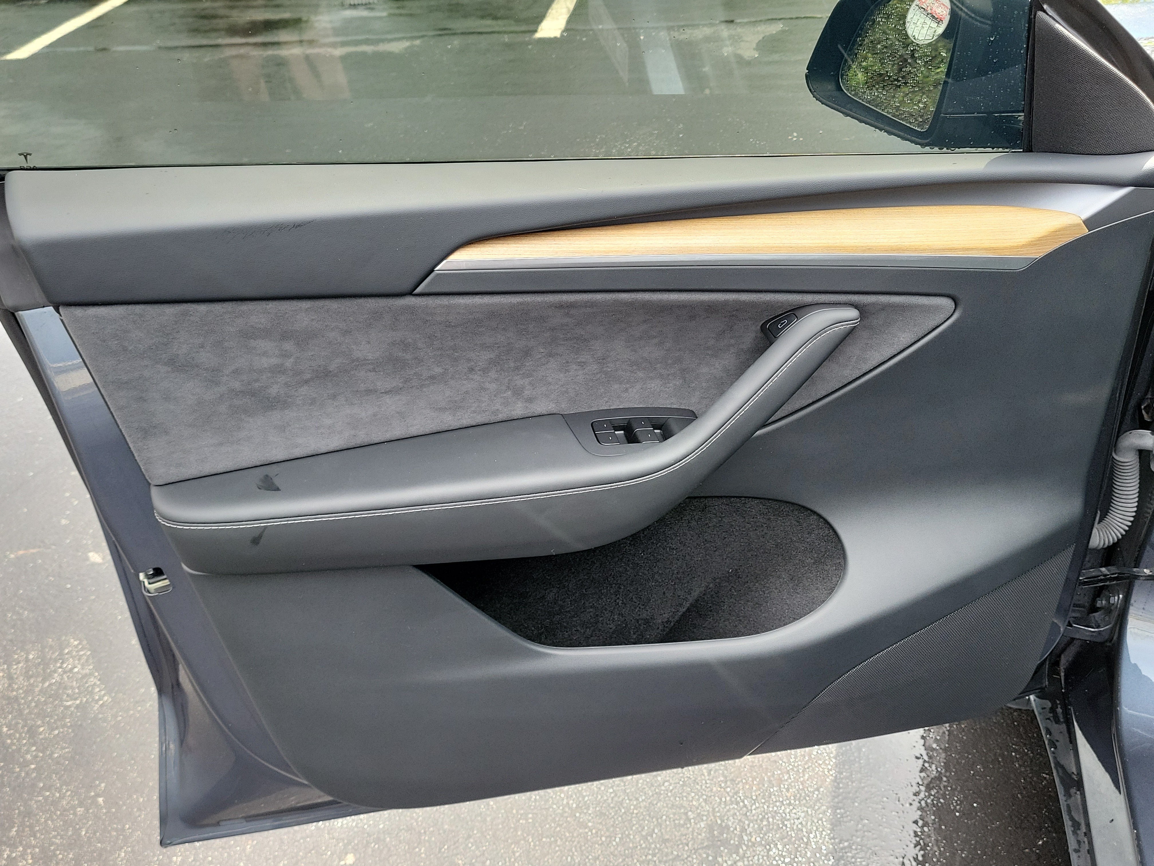 Used 2023 Tesla Model Y Long Range AWD/4WD image 19