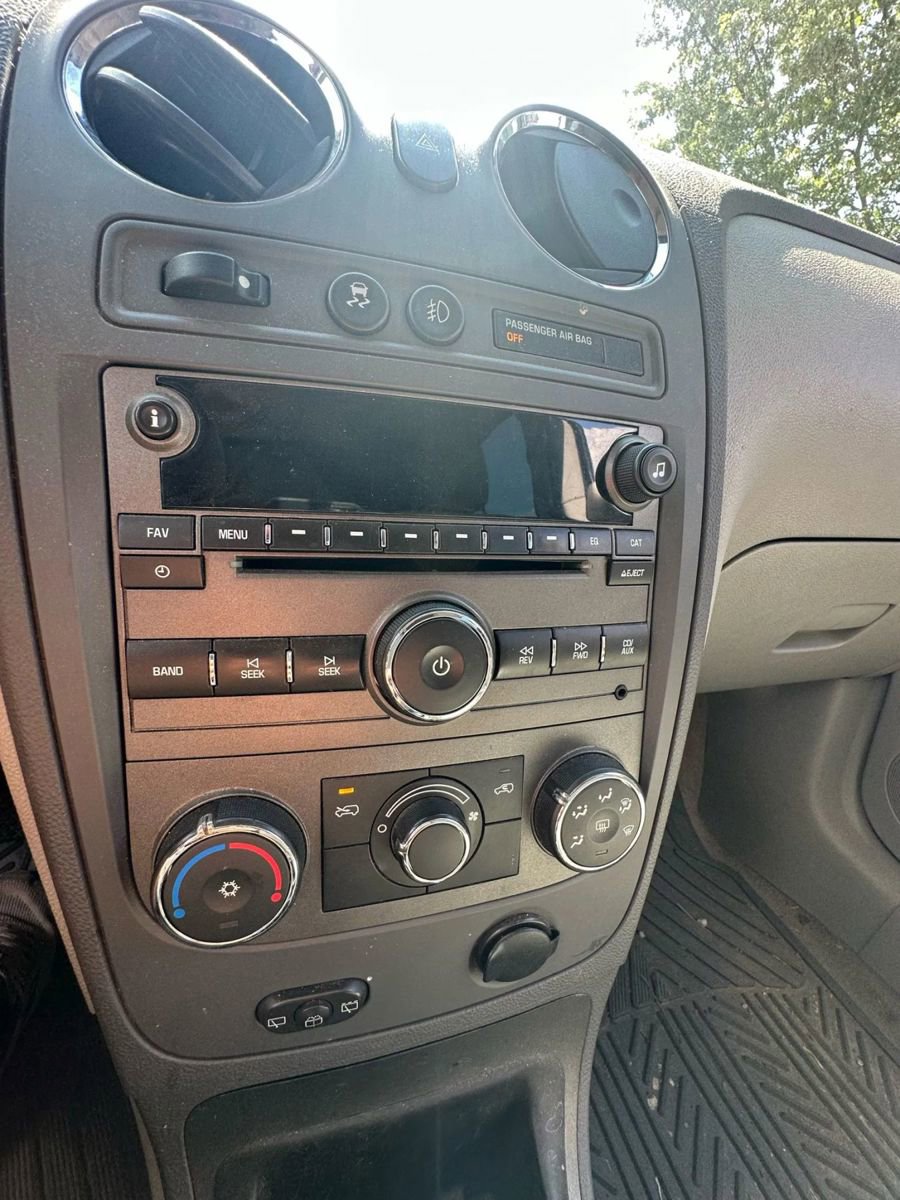 Used 2010 Chevrolet HHR LT w/ LT Preferred Equipment Group image 24