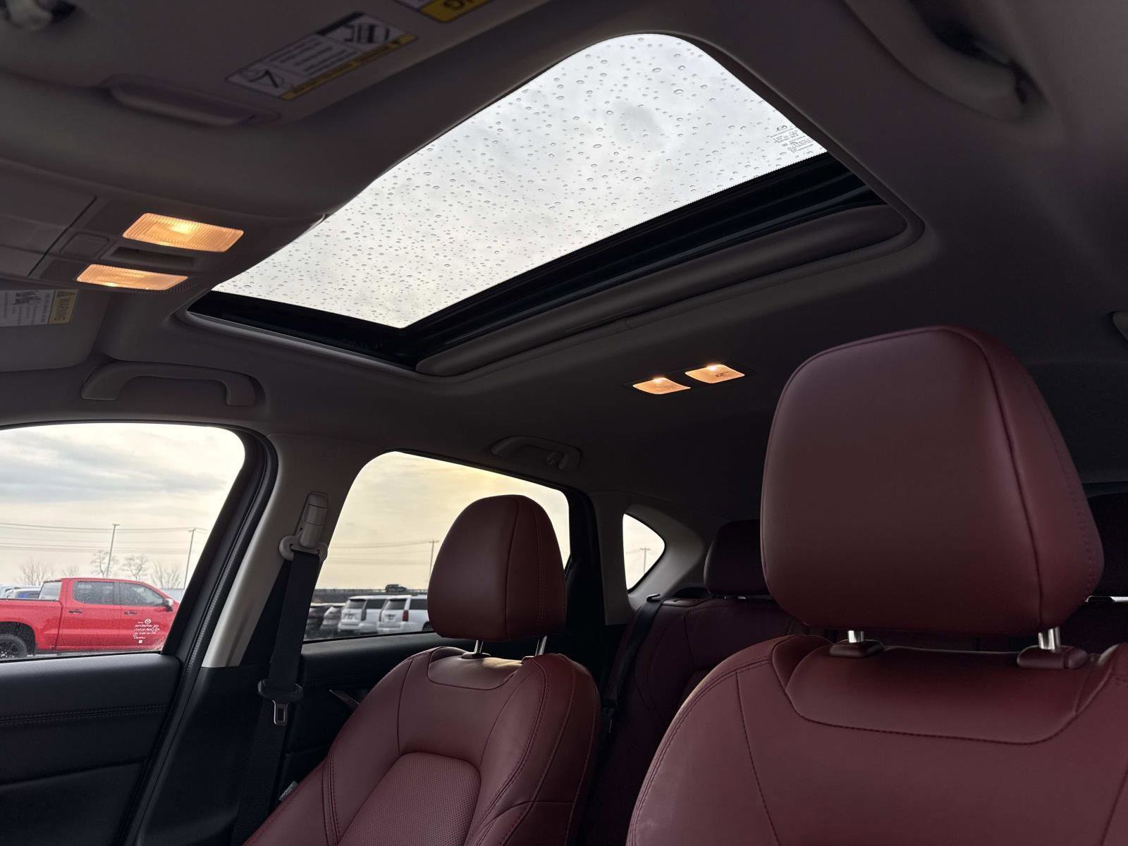 Used 2023 MAZDA CX-5 Carbon Edition image 3