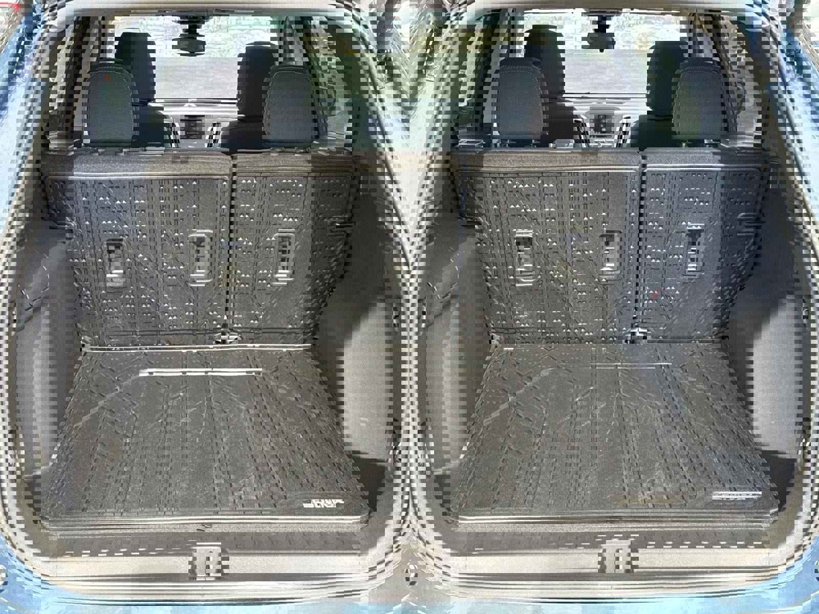 Certified 2024 Chevrolet Equinox LT w/ LPO, Floor Liner Package image 4