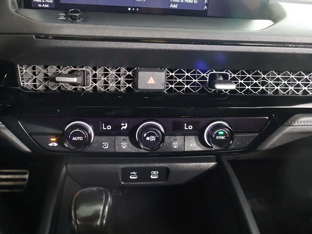 Used 2023 Honda Accord Sport image 38