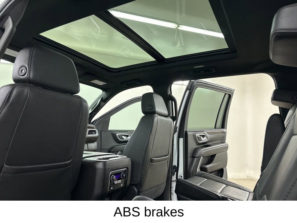 Used 2021 Chevrolet Suburban Z71 image 29