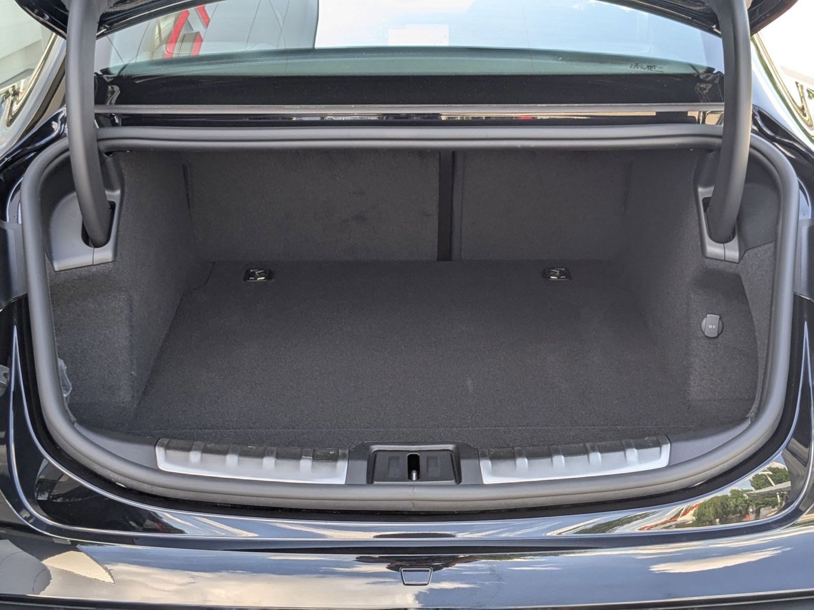 Certified 2026 Porsche Taycan image 22