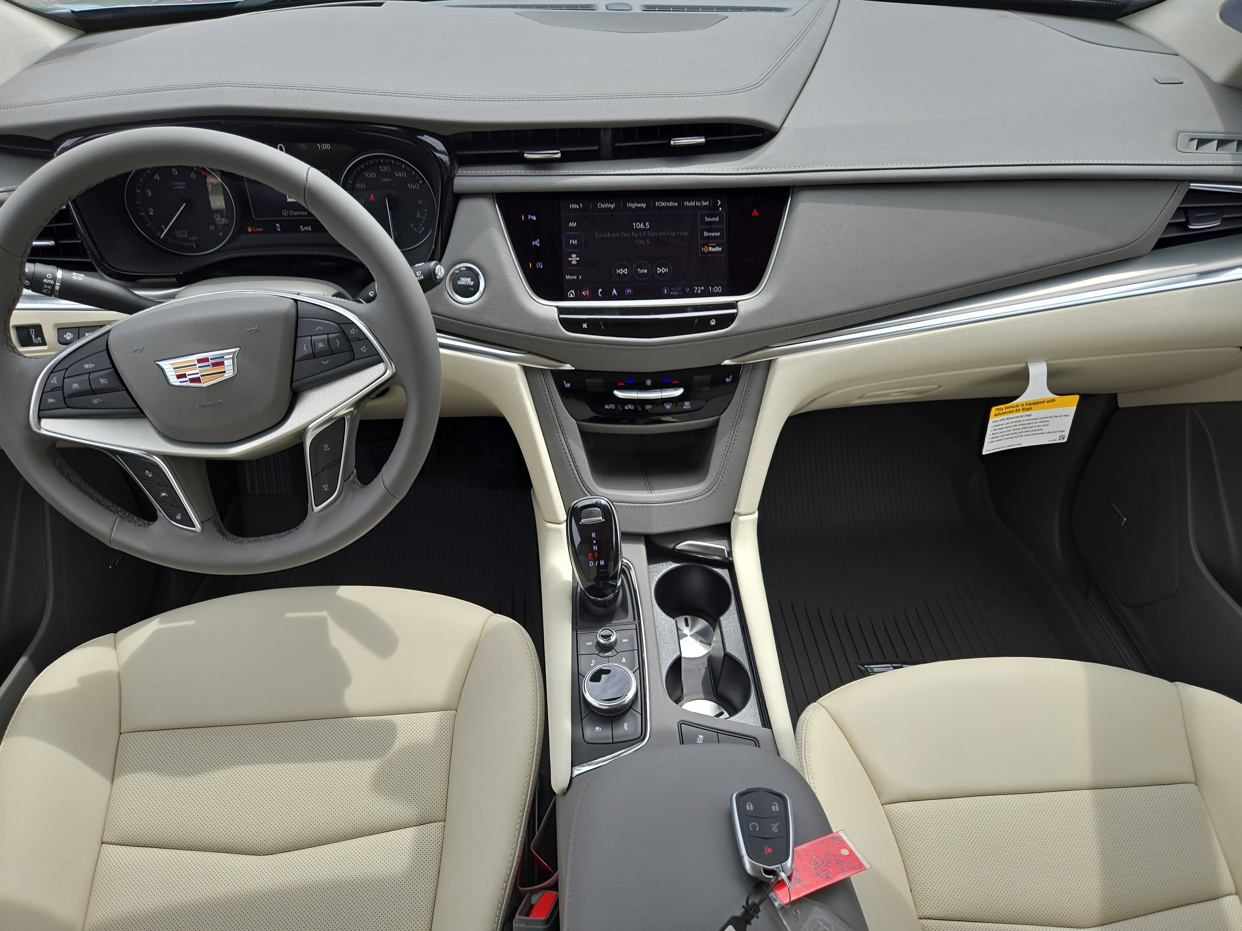 New 2026 Cadillac XT5 Premium Luxury w/ LPO, Floor Liner Package image 21