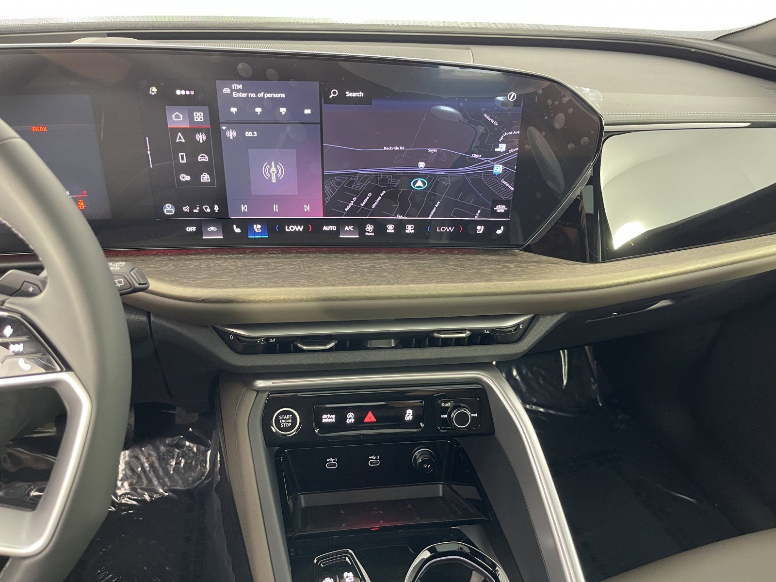 New 2025 Audi Q5 Premium Plus image 29